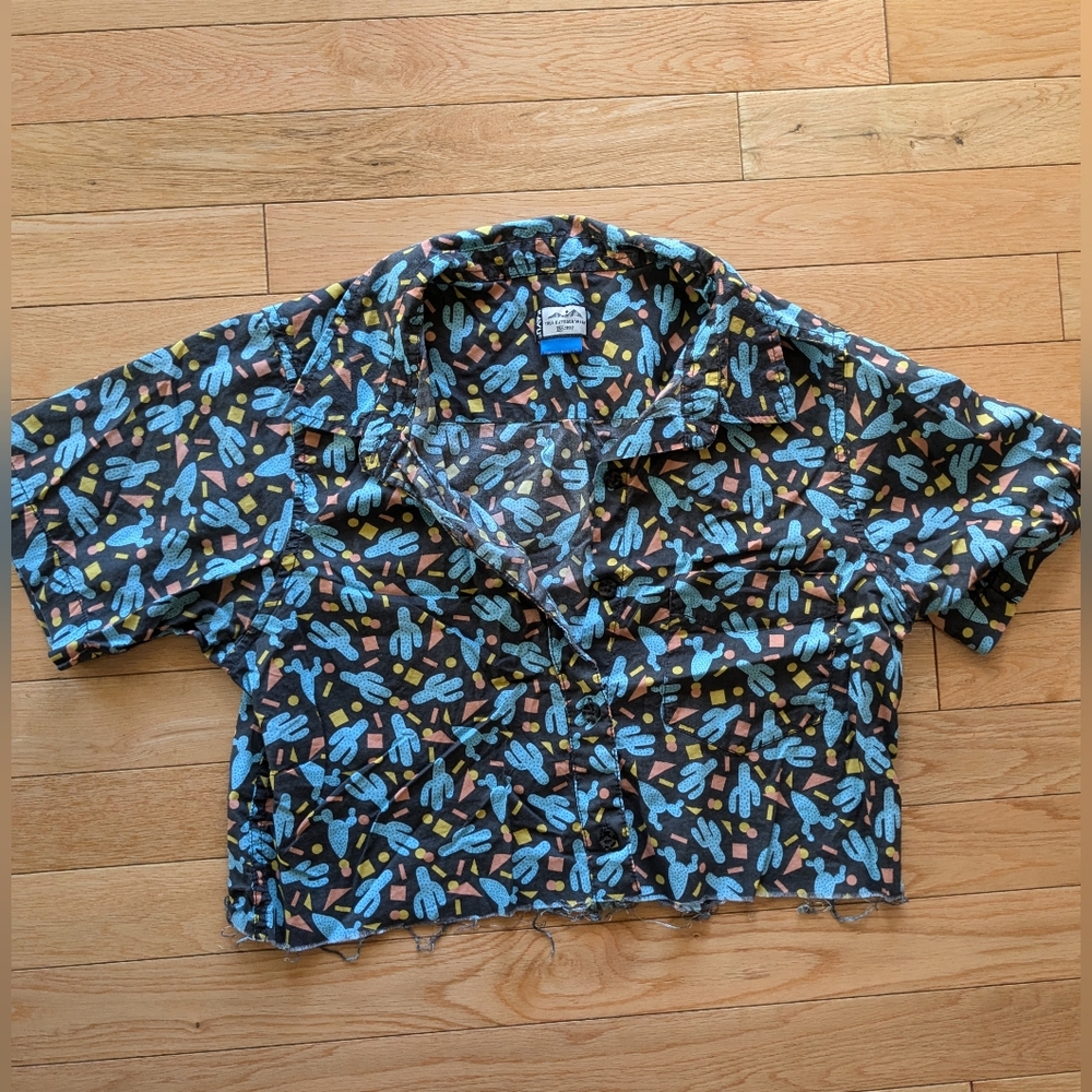 Cropped Kavu Cactus Pattern Button Down